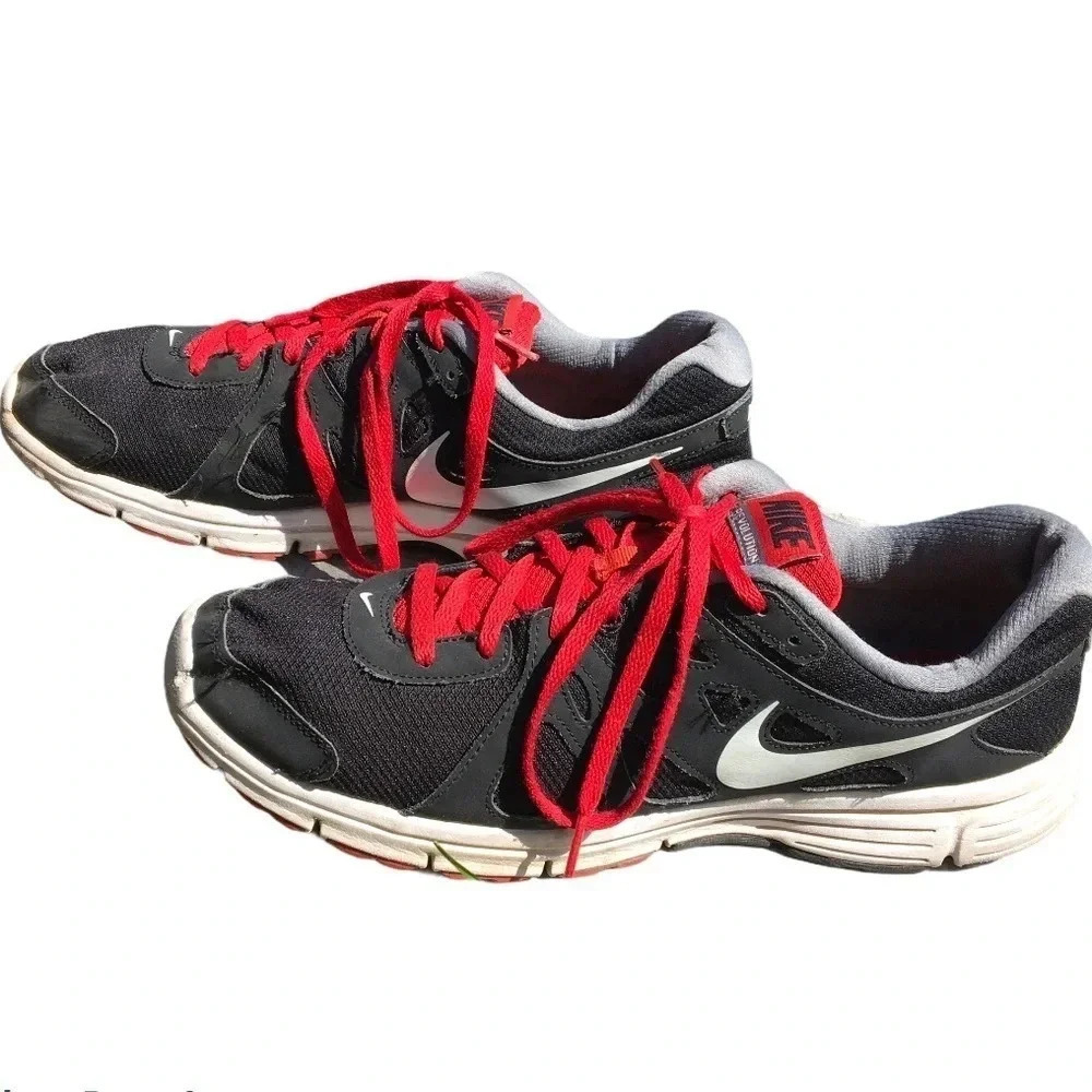 Nike Revolution 2 Men’s Sneakers Kicks Shoes Black